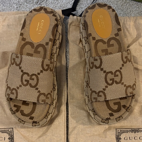 Gucci Tan Monogram Sandals - Picture 2 of 8